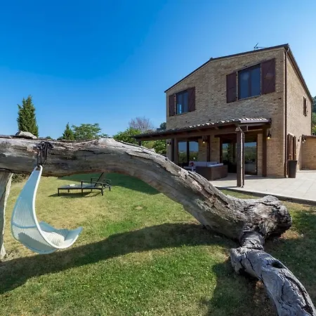 Casale Rosy 6&2, Emma